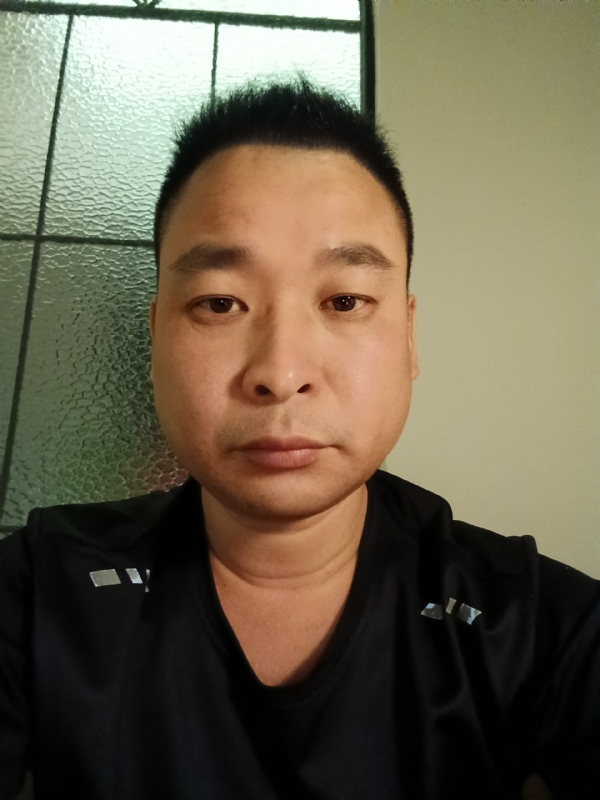 信念的第一张照片--陆川认干亲服务网